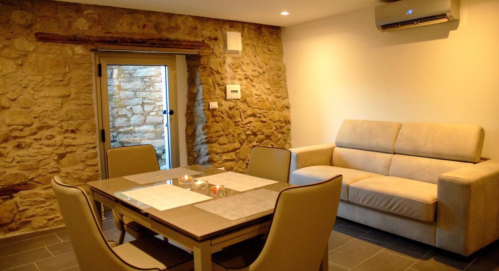 Yuba - Aragon Home Holiday Montalbano Elicona Bagian luar foto